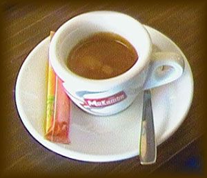 foto caffe espresso fatto al bar Trifula